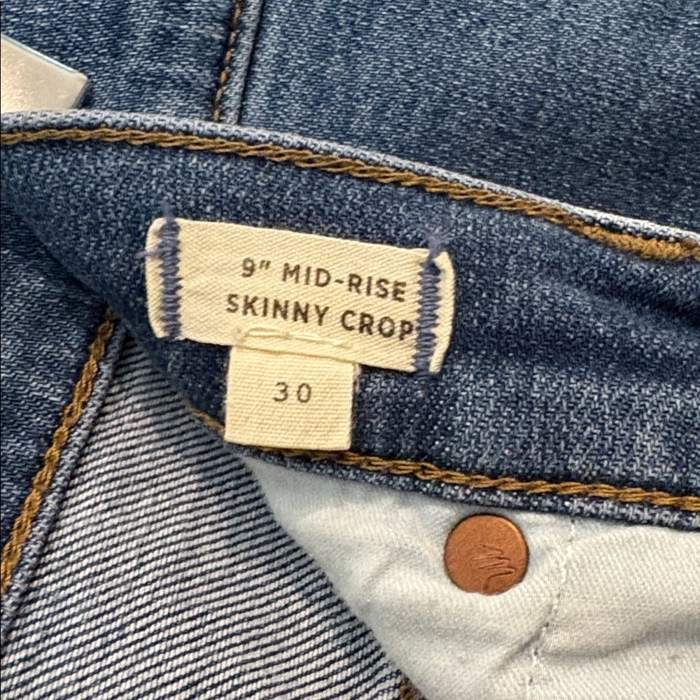 Madewell 9” Mid-Rise Button-Fly Crop Jeans Size 30 - Picture 4 of 4
